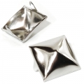 Bild 1 von 2-PIN  >> Pyramidenniete 17mm x 17mm >> Silber, Stahl (wellenschlag)